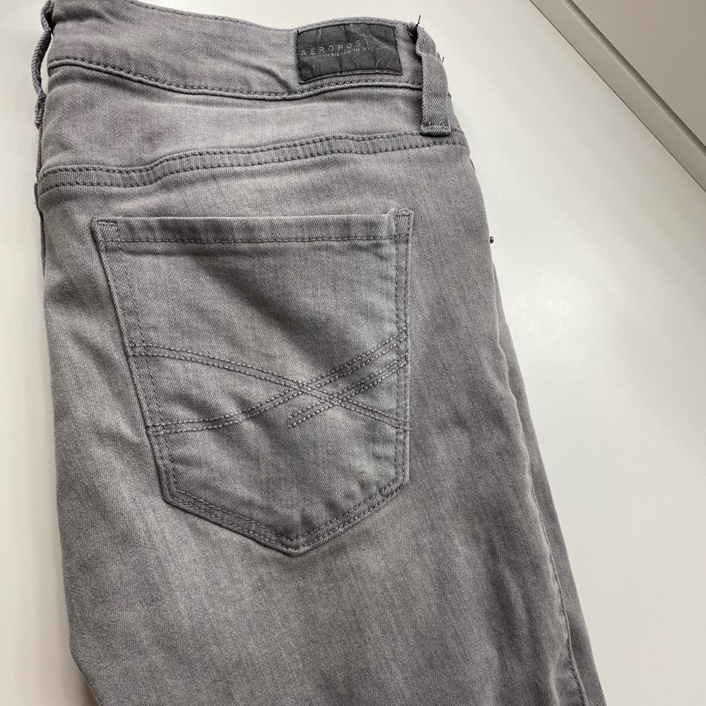 Grey jeans
